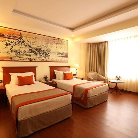 Hotel Aela Grand Near Delhi Airport By La Casa New Delhi Eksteriør billede