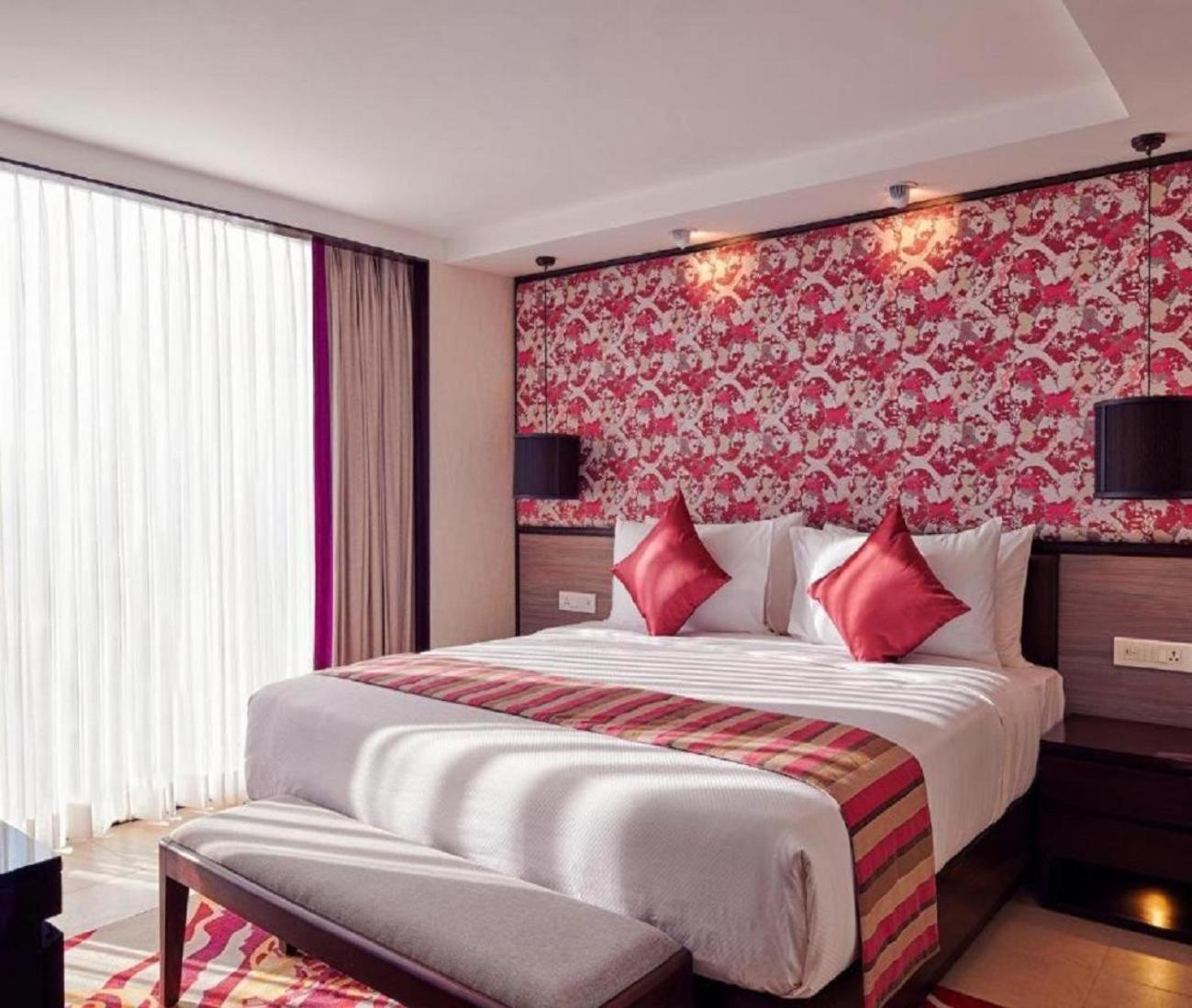 Hotel Aela Grand Near Delhi Airport By La Casa New Delhi Eksteriør billede
